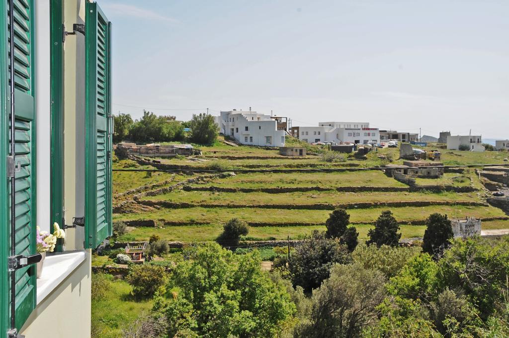 Filoxenia Hotel Tinos Exterior photo